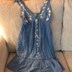 Jessica Simpson size small dress